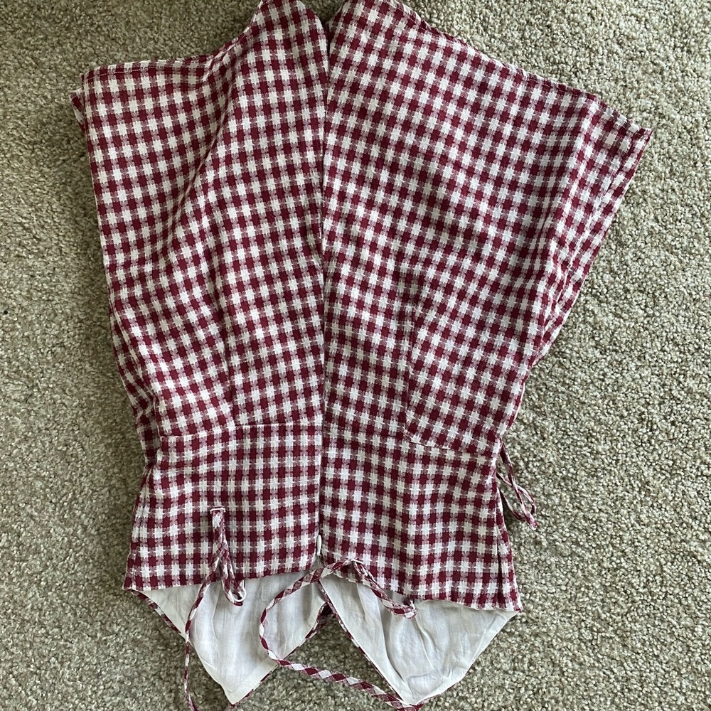 Red gingham romper - Picture 2 of 4